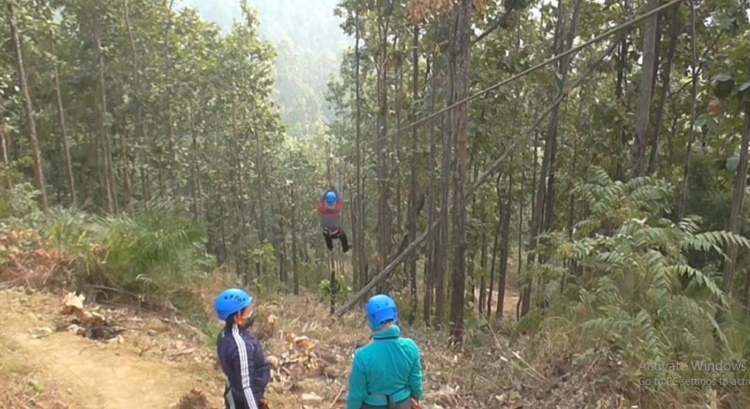 चन्द्रागिरिमा जीपलाइन सञ्चालन